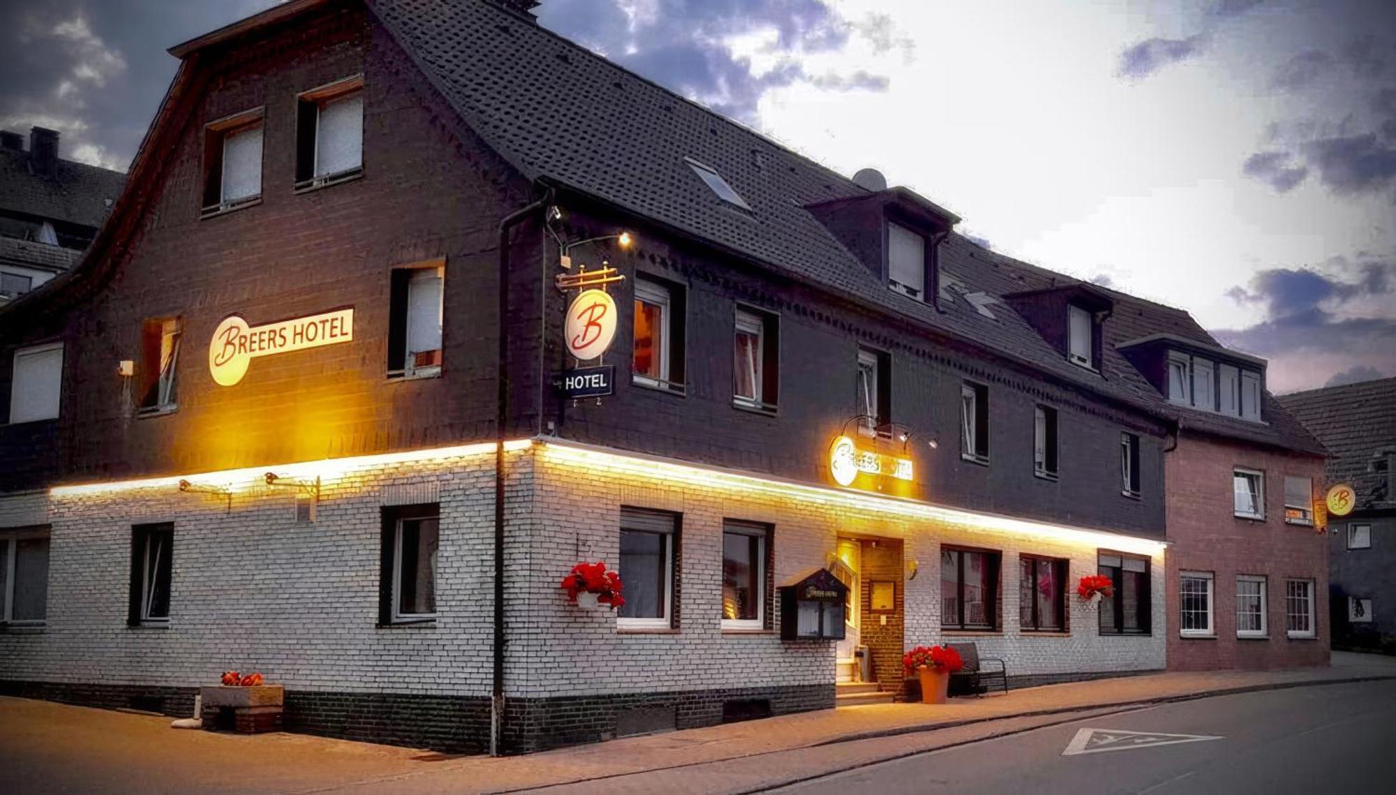 Breer S Hotel Schwerte Exteriör bild